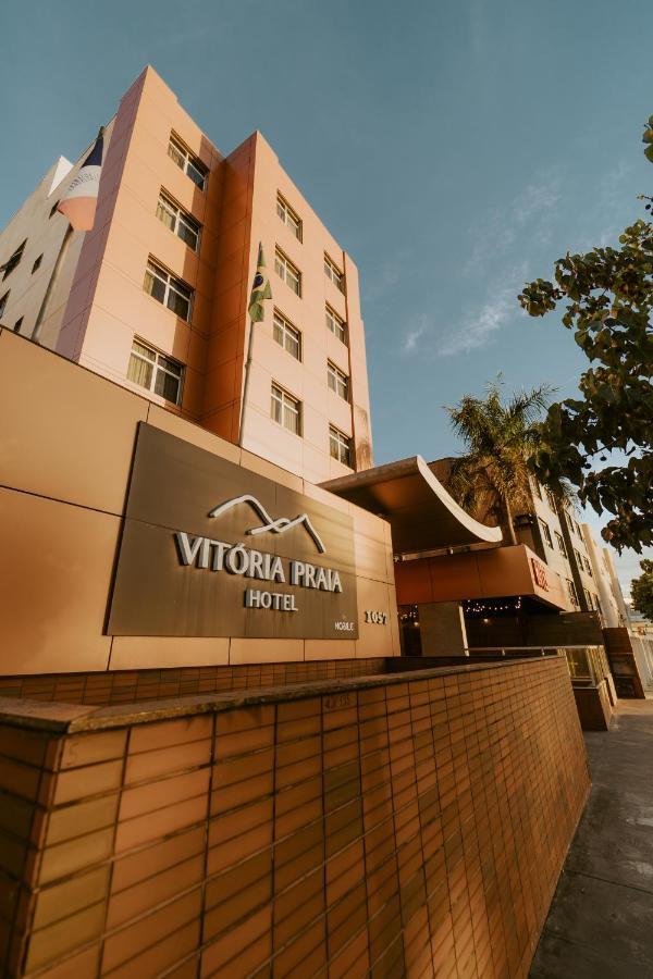 Vitoria Praia Hotel Exterior photo