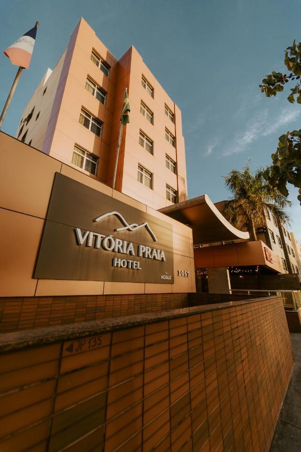 Vitoria Praia Hotel Exterior photo